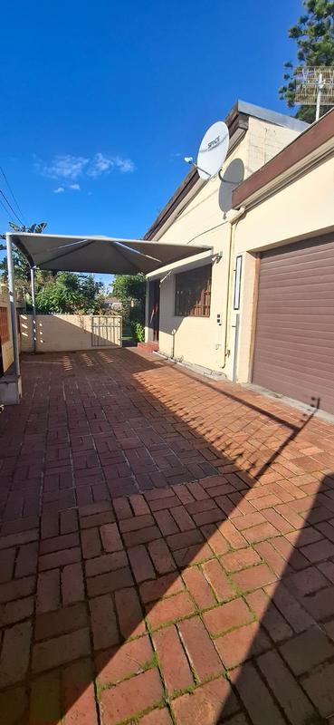 6 Bedroom Property for Sale in Cravenby Western Cape